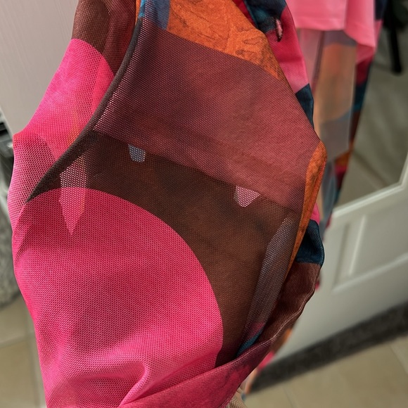 Collared Buttoned Front Ruched Colorblock Mesh Dress - Picture 4 of 6